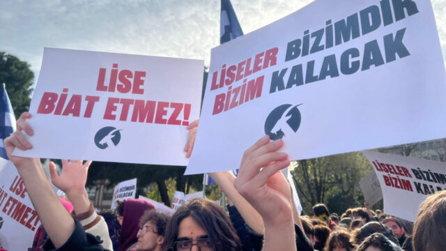 Liseler de Susmuyor: Sıralardan Sokaklara Umut ve Direniş