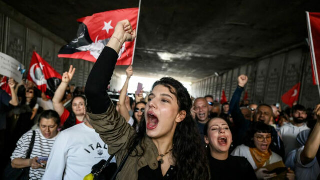 Mora Çalınması Gereken Bir Mevzi: Gençlik Hareketi
