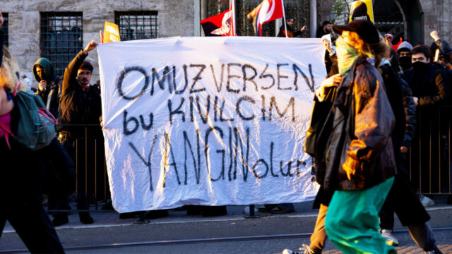 Kayıtsızlığın Yıkımı, Direnişin Kuruculuğu: Saraçhane’den Yükselen İrade