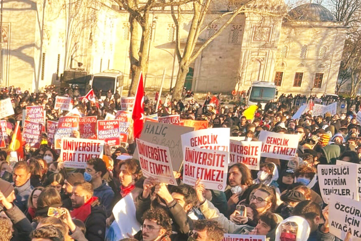 “Demokratik Öğrenci Hareketi” İçin