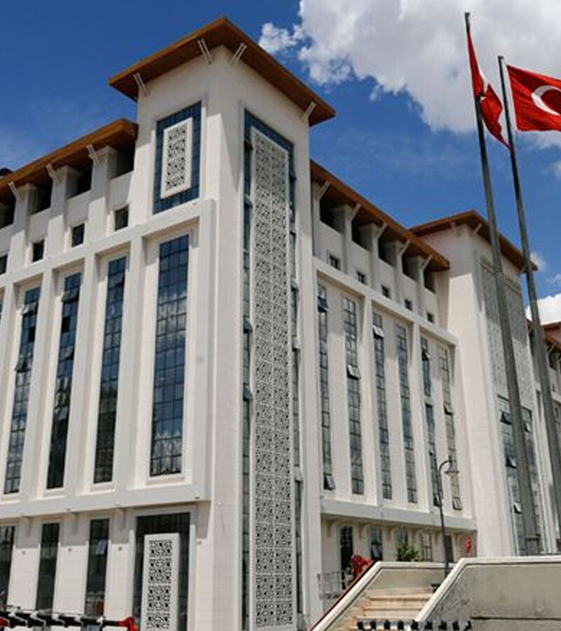 Emniyette Reform mu, Tehdit mi?