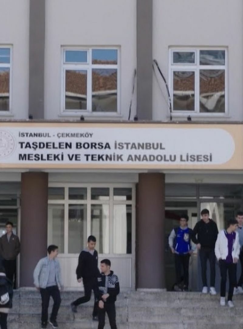 Kırmızı Pazartesi: Fatma Nur Öğretmeni Aslında Kim Öldürdü?