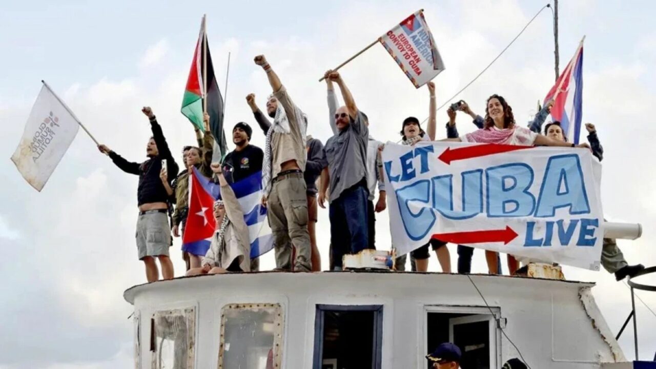 Küba’ya Sahip Çıkmak İnsanlığa Sahip Çıkmaktır!