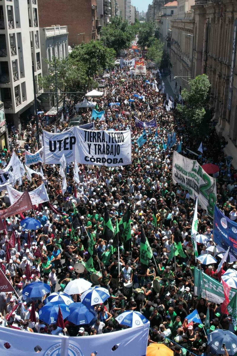 Arjantin, Grevle Sarsıldı: Sokak, “Öncülük” ve Strateji