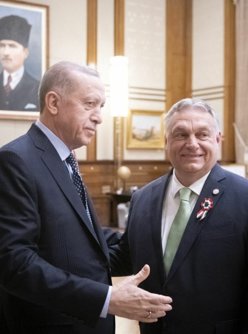 Seçimle Gitmek ya da Gitmemek: Orban Sonrası Türkiye Üzerine Notlar