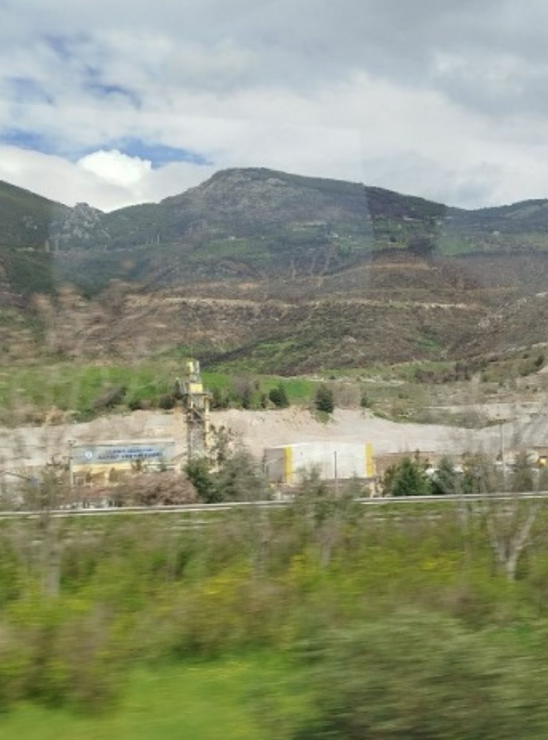 Bir Kadrajda Doğa ve Kapitalizm İlişkisi; Yangın Mevsimi Başlamadan Bursa’dan Bir Kare