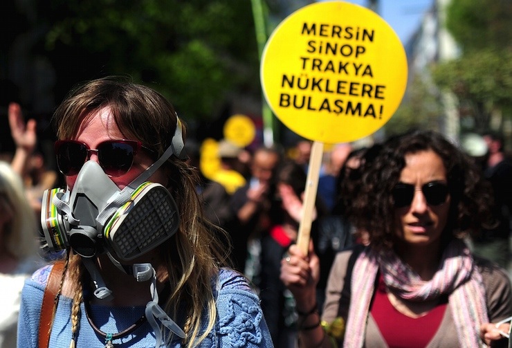 Sosyalistler Nükleere Neden Karşı Çıkmalı?
